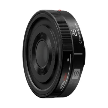 Panasonic Lumix S 26mm F8