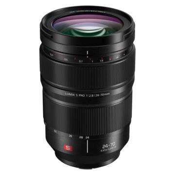 Panasonic-Lumix-S-PRO-24-70mm-f2.8-1