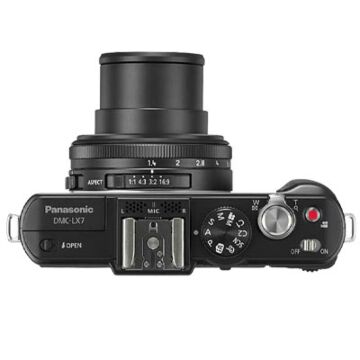 panasonix-LX7-1